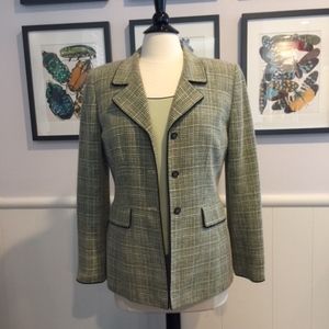 Tahari Suit Jacket & Coordinating Shell
